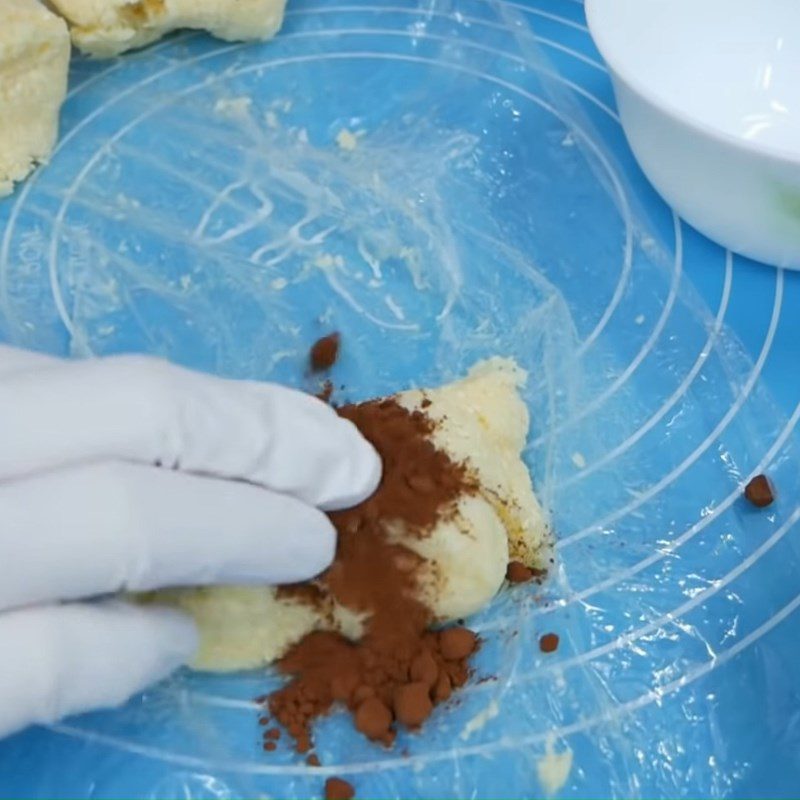 Step 3 Mixing the dough with color and shaping Colorful raffaello cake