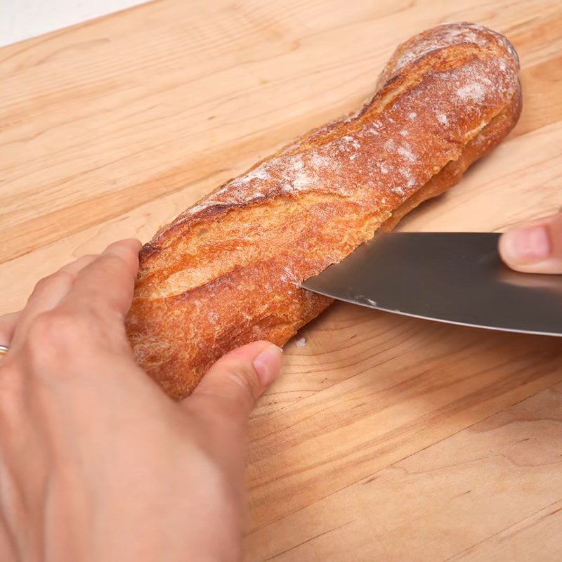 Step 4 Stuff the filling and bake the bread Baguette with minced beef