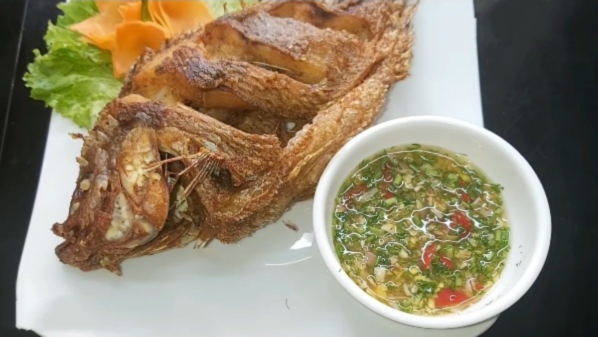 Garlic Ginger Fish Sauce Dill