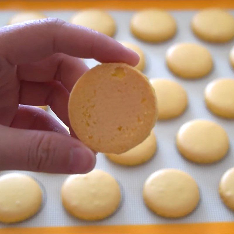 Step 4 Baking Cake Macaron with Lychee