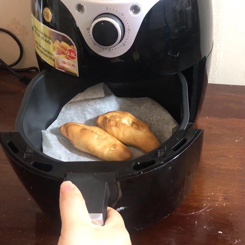 Step 5 Bake the bread Crusty bread using an air fryer