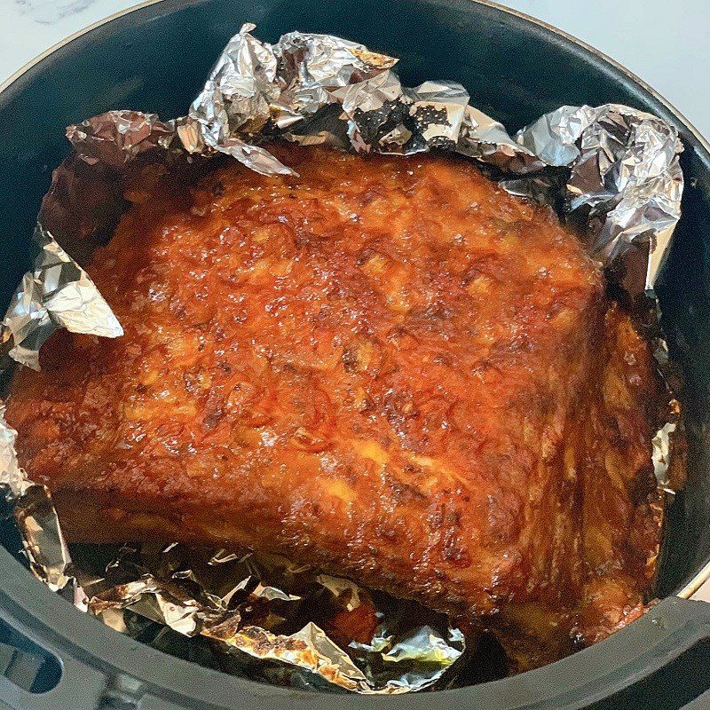 Step 4 Grilling Ribs Grilled ribs in an air fryer