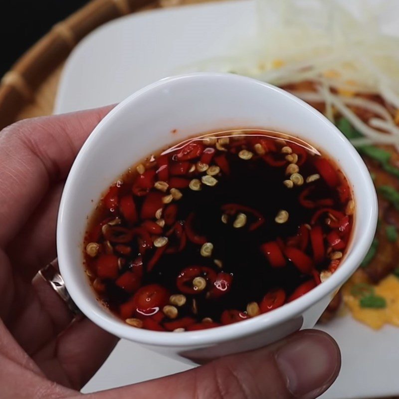 Step 3 Prepare the dipping sauce Fried dough with sticky rice flour