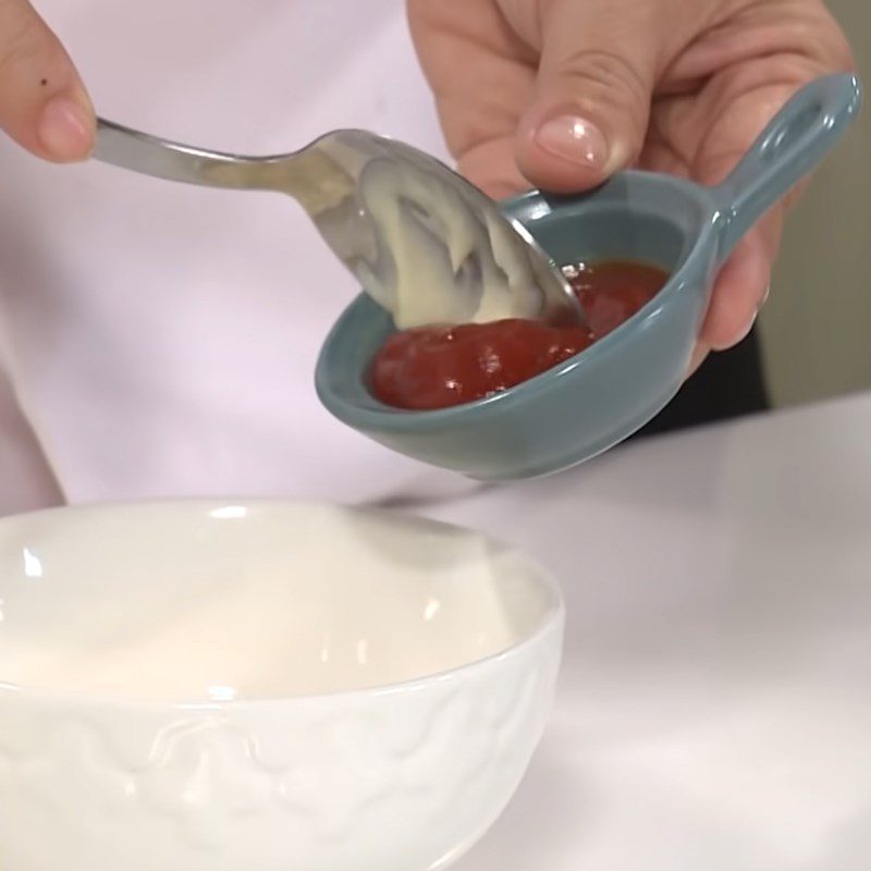 Step 5 Making the dipping sauce Fried salmon sake