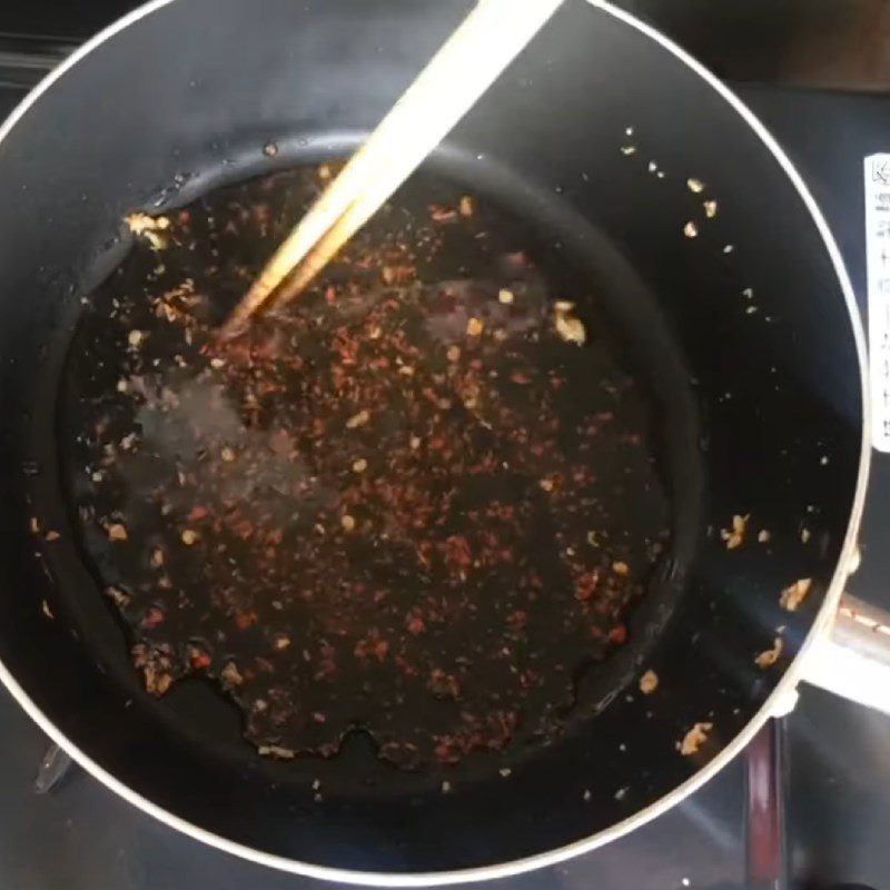 Step 2 Sauté garlic for Garlic Salt Rice Paper