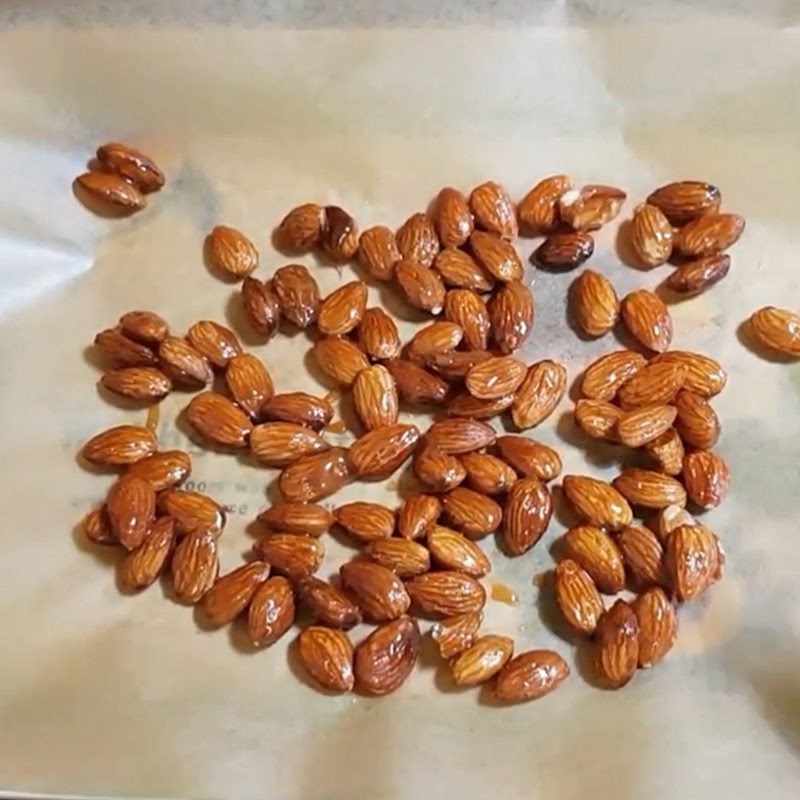 Step 1 Roast almonds with butter and honey Butter Sugar Roasted Almonds