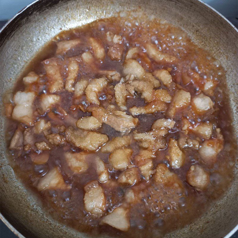 Step 4 Frying shrimp with meat Fried shrimp with meat (recipe shared by users)