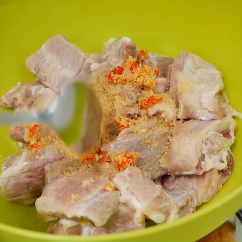 Step 3 Marinate the ribs Braised ribs with fish sauce