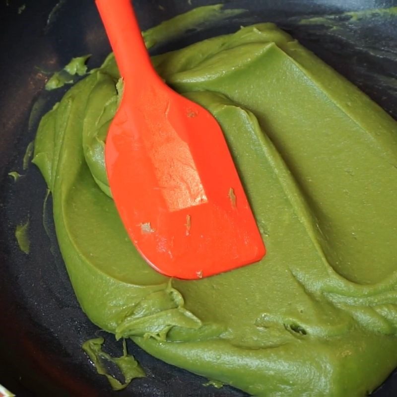 Step 3 Sauté the filling Green tea filling