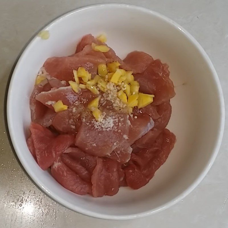 Step 2 Preparing and Marinating Beef Stir-fried Cabbage with Beef