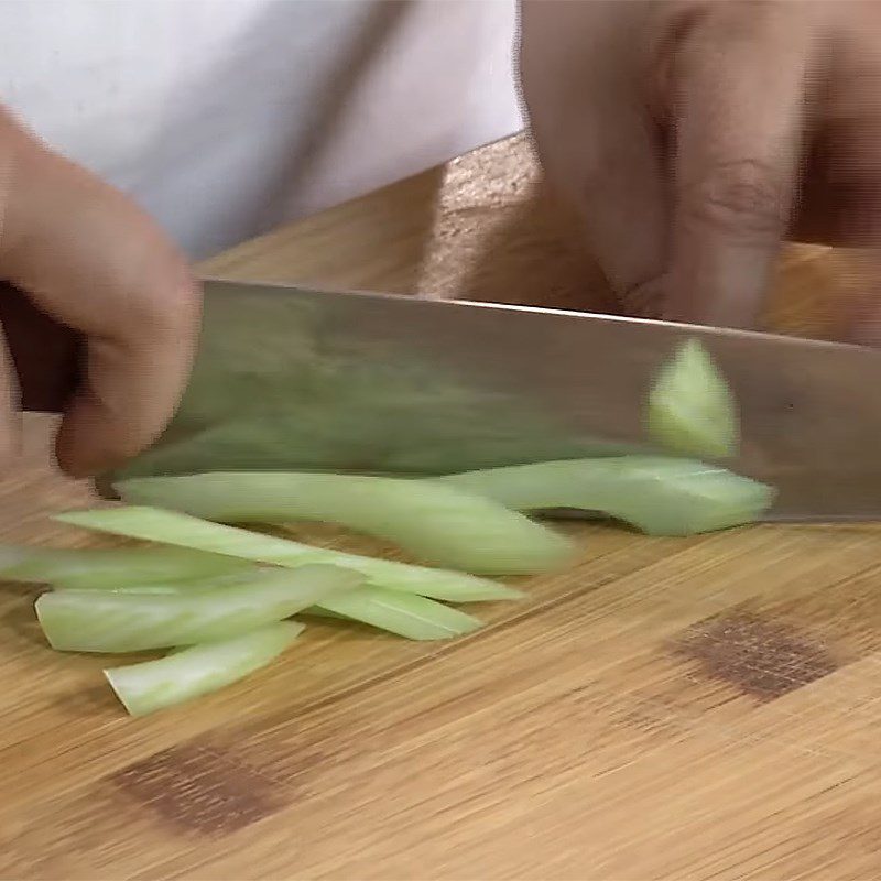 Step 2 Prepare the vegetables Stir-fried cabbage with sausage