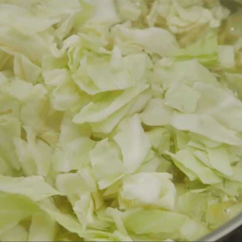 Step 1 Prepare the ingredients for Fresh Cabbage Tomato Soup