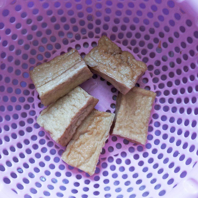 Step 1 Prepare the ingredients for Braised Tofu with Pepper