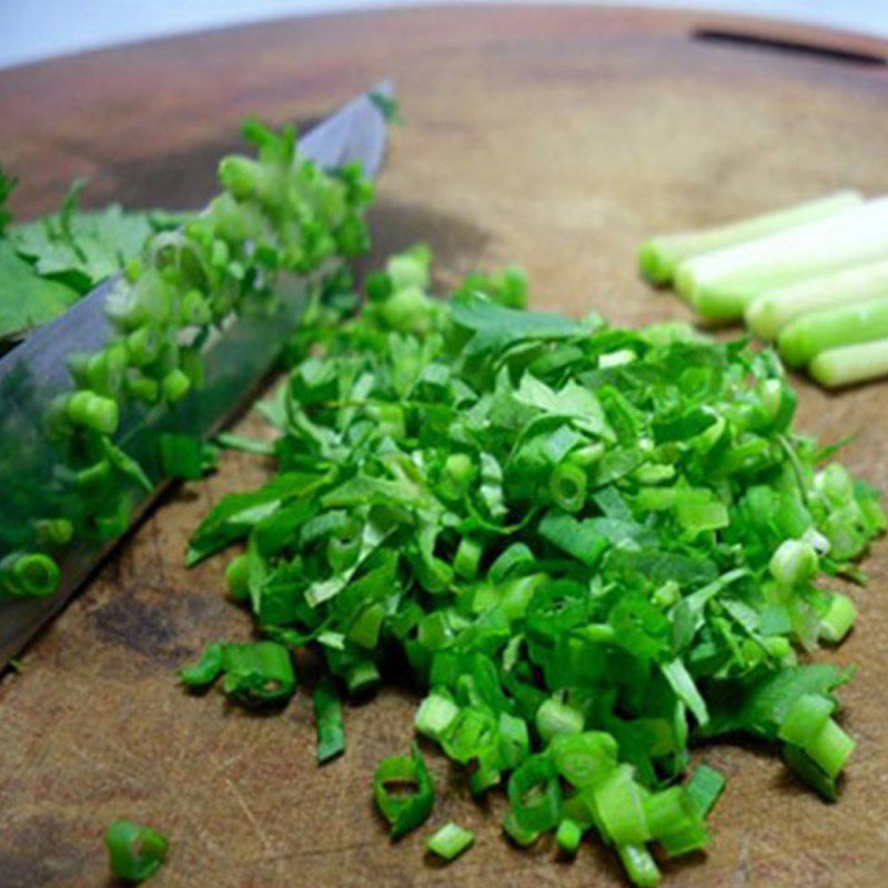 Step 1 Prepare the ingredients for Sweet Mustard Greens Soup with Snakehead Fish Cake