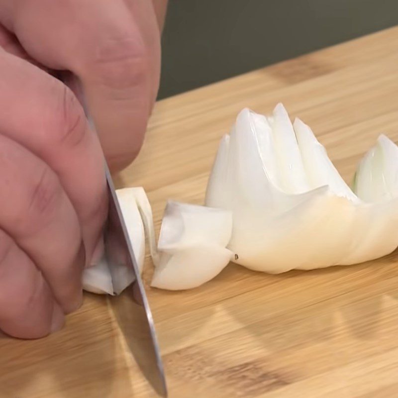 Step 2 Prepare the remaining ingredients Garlic Fried Chicken Wings