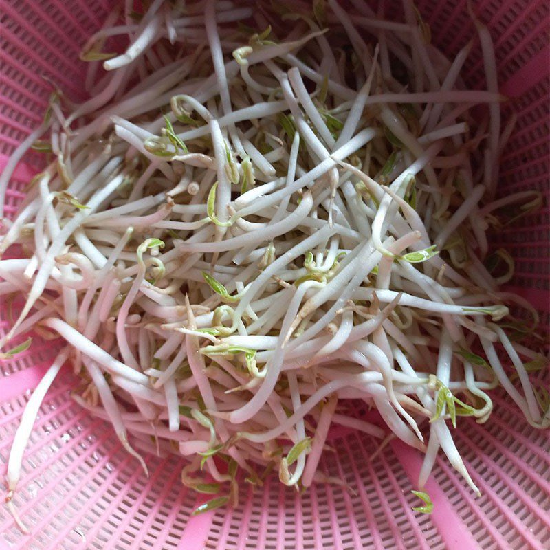 Step 2 Prepare other ingredients Stir-fried squid with bitter gourd (recipe shared by a user)