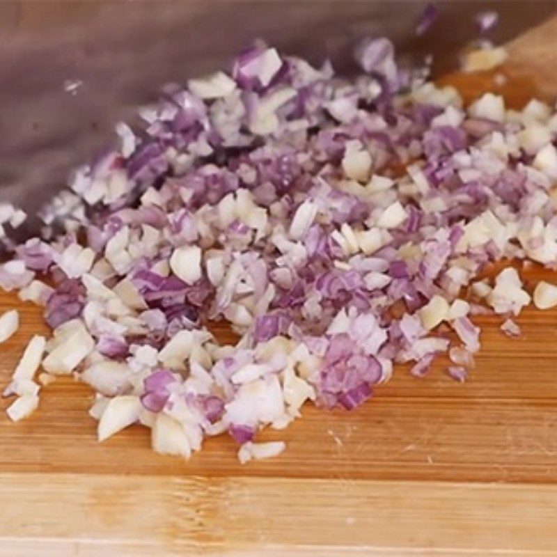 Step 2 Prepare other ingredients Stir-fried pomelo peel with colorful vegetables