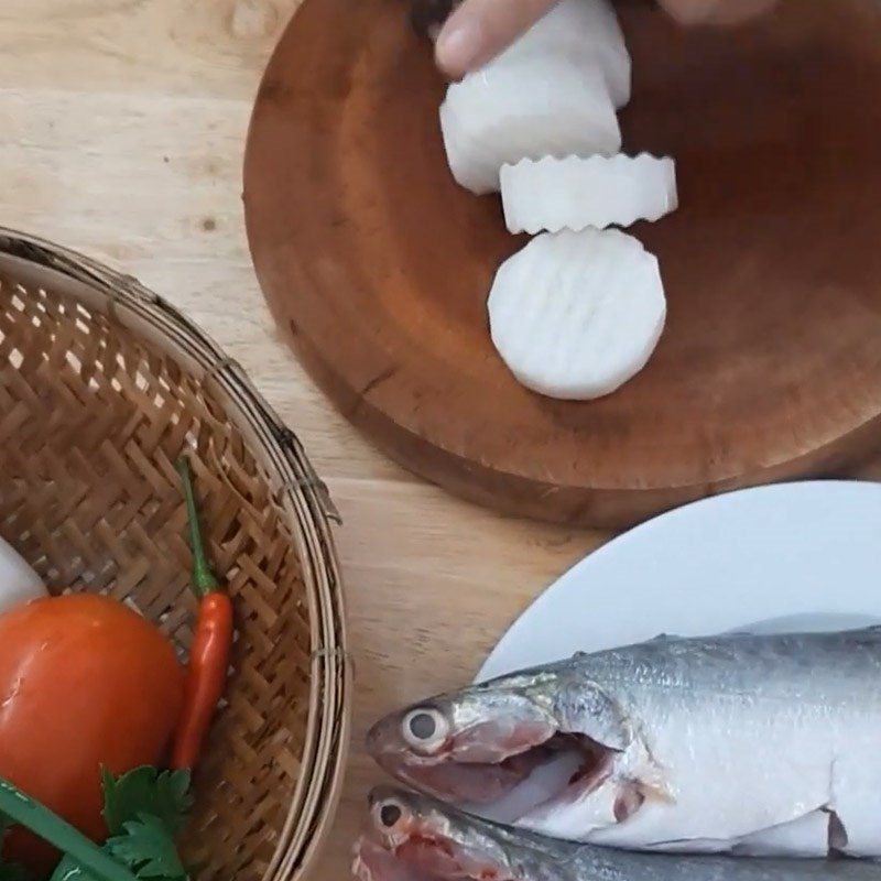 Step 2 Prepare other ingredients Fish soup (Nha Trang fish) simmered