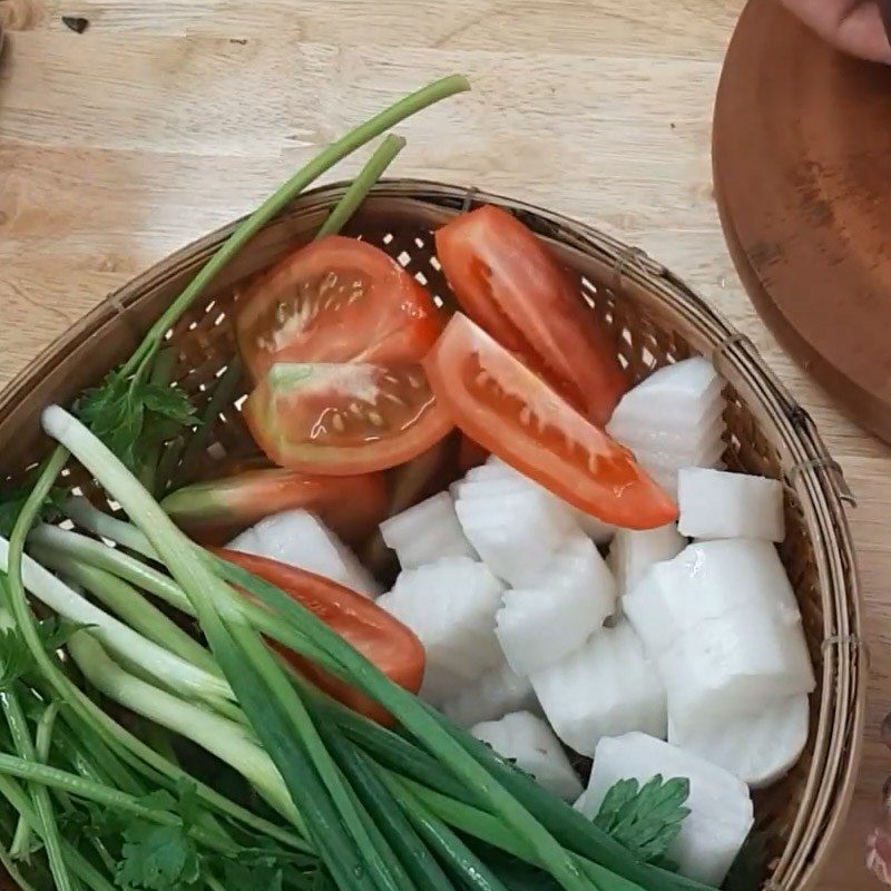 Step 2 Prepare other ingredients Fish soup (Nha Trang fish) simmered