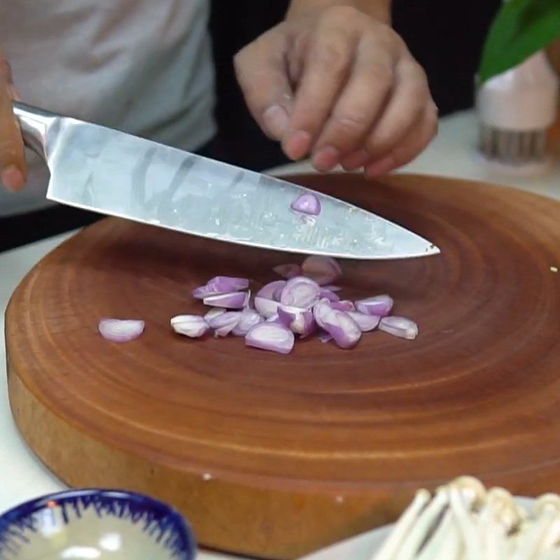 Step 3 Prepare other ingredients Duck stewed with pumpkin