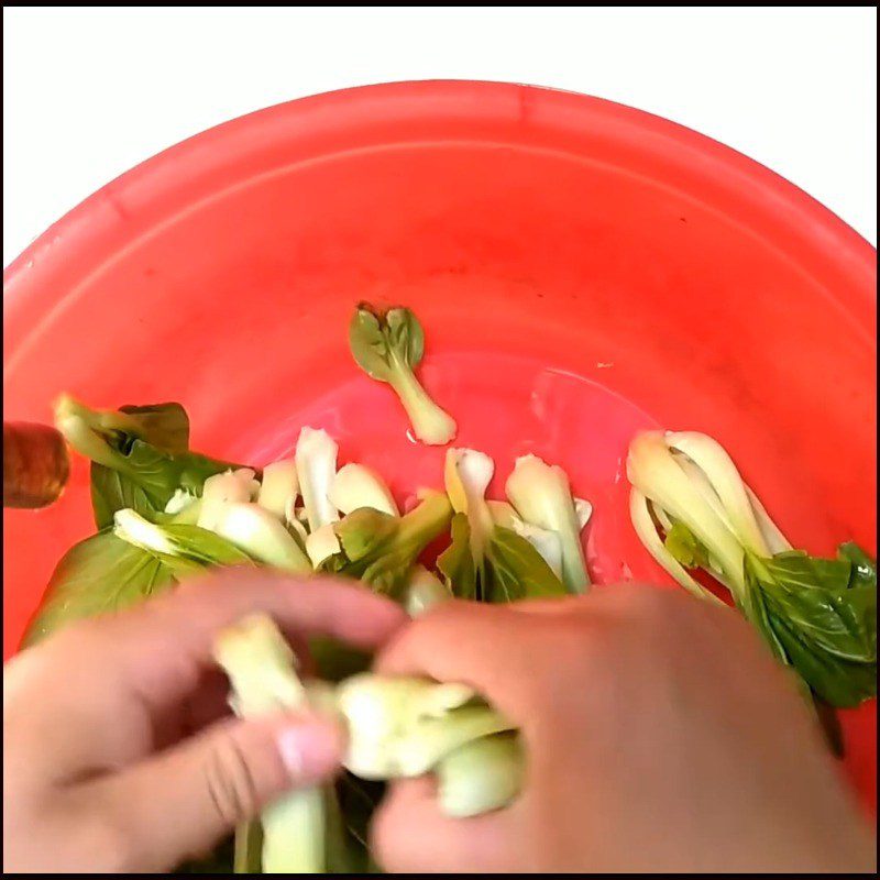 Step 2 Prepare the bok choy Stir-Fried Chicken Hearts with Bok Choy