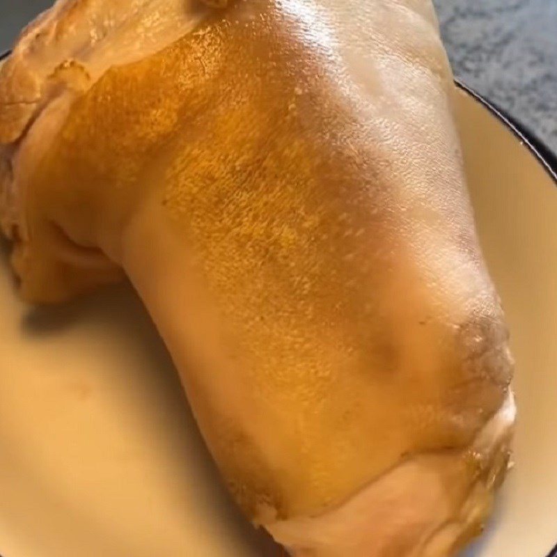 Step 1 Prepare the Pork Leg for Braised Pork Leg with Soy Sauce