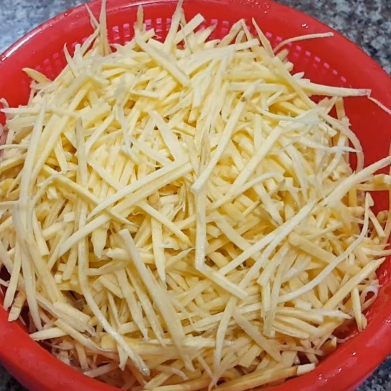 Step 1 Prepare sweet potatoes Sweet potato noodle cake