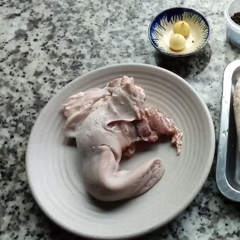 Step 1 Preparing pig tongue Pork Sausage with Pig Tongue