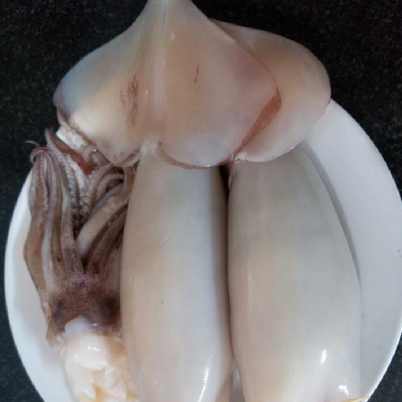 Step 1 Prepare the squid and ingredients for Fried stuffed squid with fish sauce