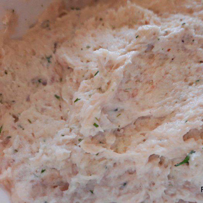 Step 1 Prepare the ingredients for Radish Fish Cake Soup