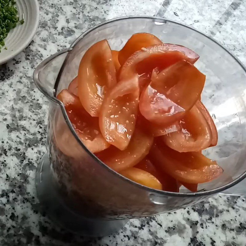 Step 1 Prepare ingredients for Tomato Sauce Pork Sausage