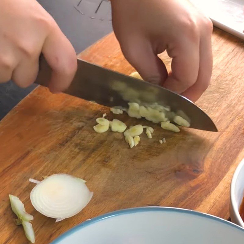 Step 1 Prepare the ingredients for shrimp soup