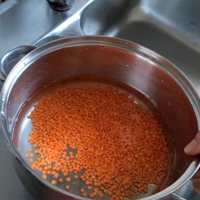 Step 1 Prepare the ingredients for Lentil Porridge