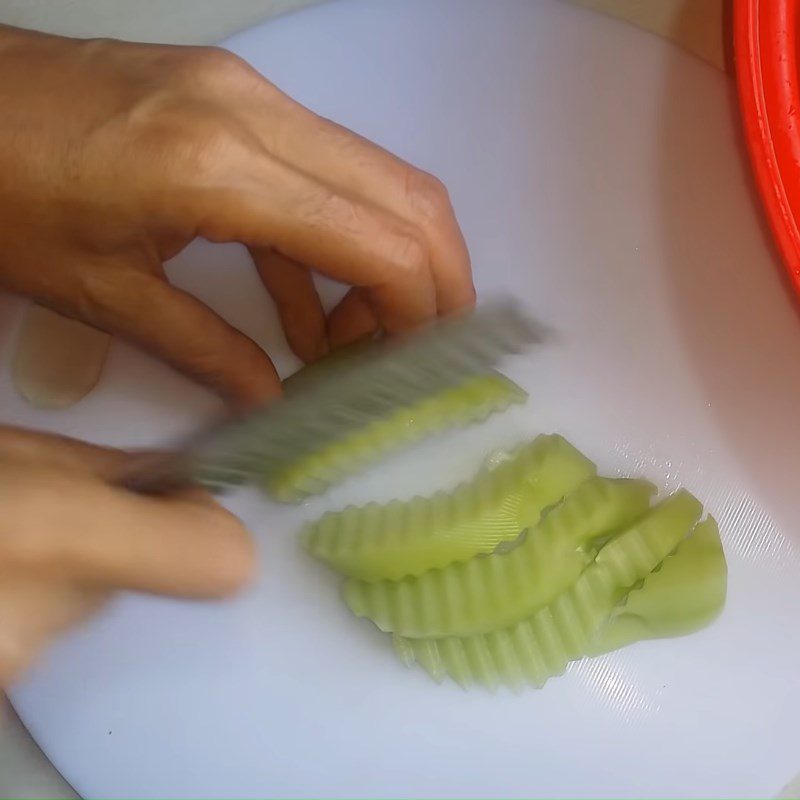 Step 1 Prepare the Ingredients for Boiled Chayote