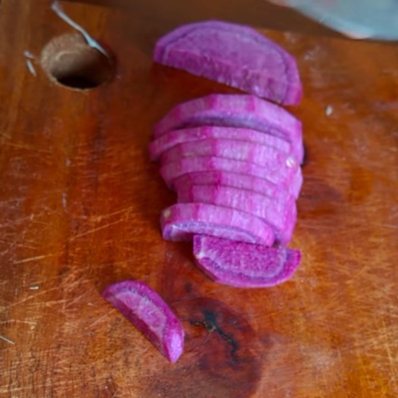 Step 1 Prepare ingredients for Mooncake with taro jelly filling