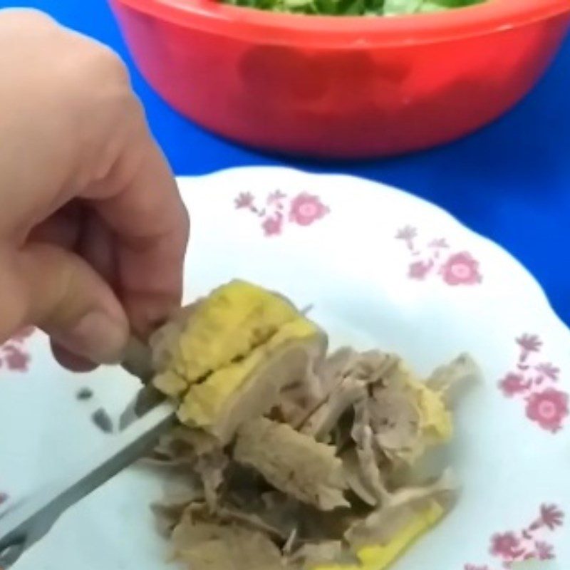 Step 1 Prepare duck meat Water Lily Salad with Duck Breast