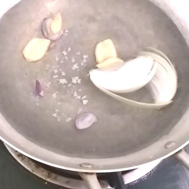 Step 1 Prepare duck meat Water Lily Salad with Duck Breast