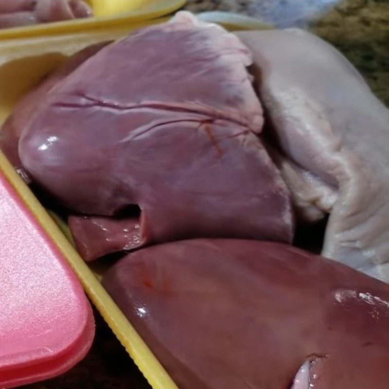 Step 2 Preparation of pig heart, kidney, and tongue