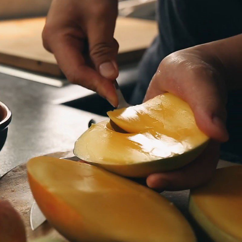 Step 1 Prepare the fruits for Rambutan and Lychee Dessert