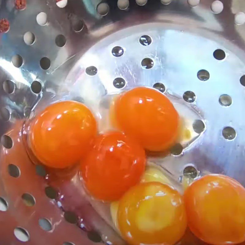 Step 1 Prepare salted eggs Chia seed salted egg cookies