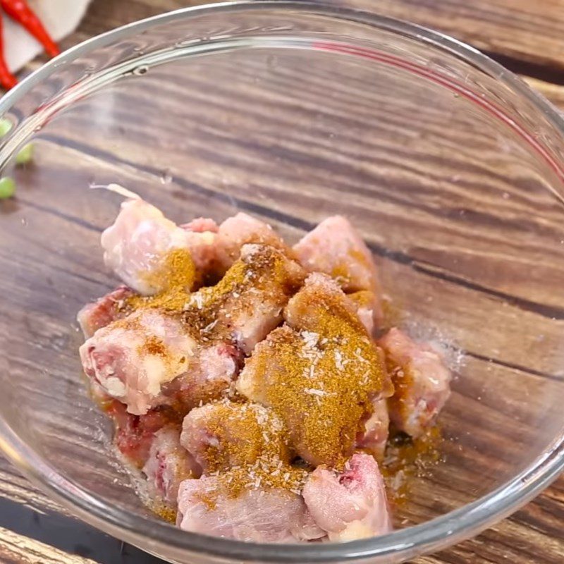 Step 1 Prepare and Marinate Chicken Neck Five-Spice Fried Chicken Neck in a Pan