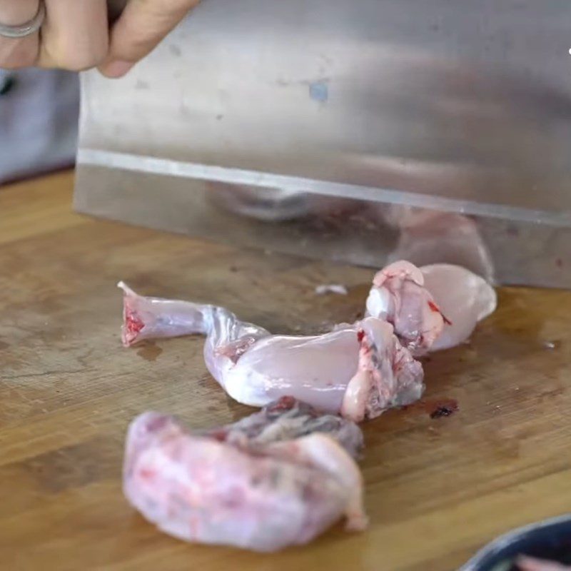 Step 1 Prepare and Marinate the Frogs Whole Fried Frogs