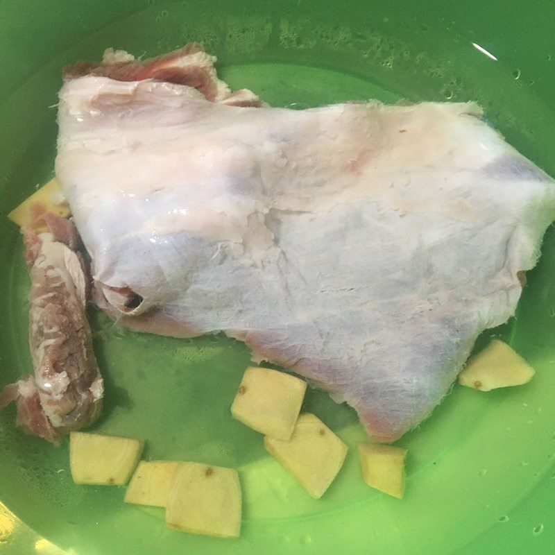 Step 1 Prepare and Marinate the Beef Tendon Boiled Beef Tendon with Papaya