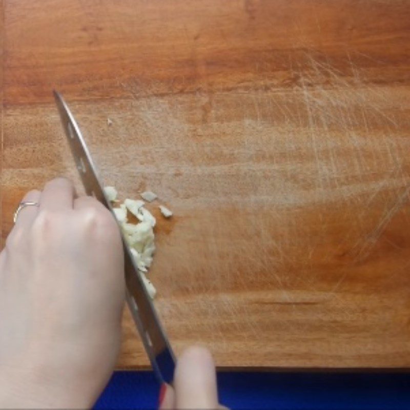 Step 1 Prepare ingredients for Fried Egg Noodles with Sausage