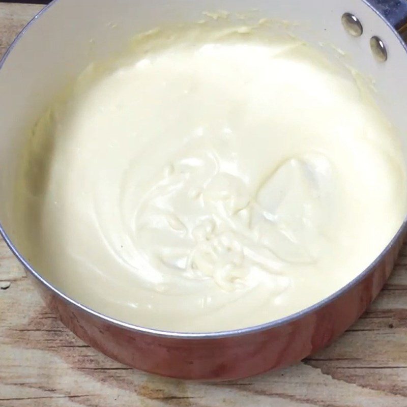 Step 3 Product Cheese cream from cream cheeses and whipping cream