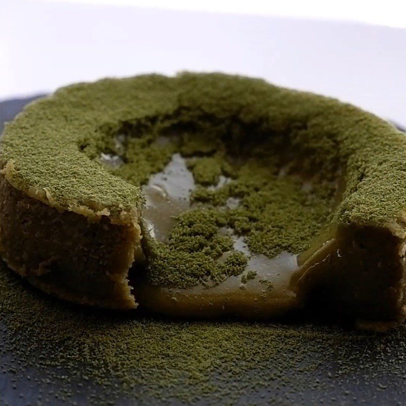 Step 4 Final product Matcha lava cake