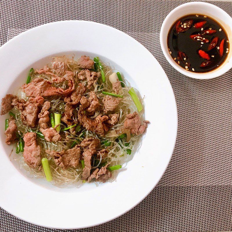 Step 3 Final Product Stir-fried Vermicelli with Beef