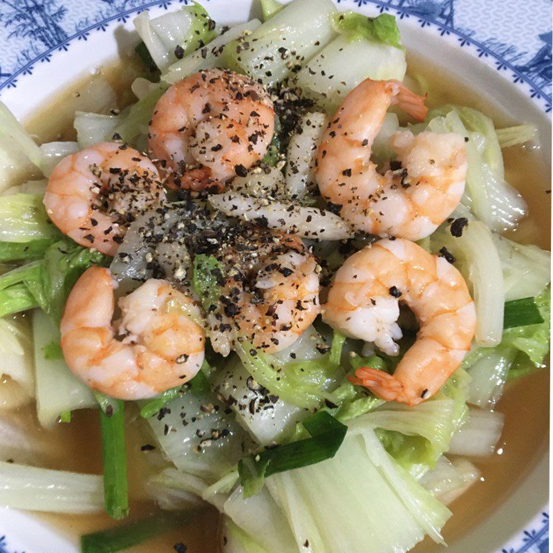 Step 4 Final Product Stir-fried Napa cabbage with shrimp