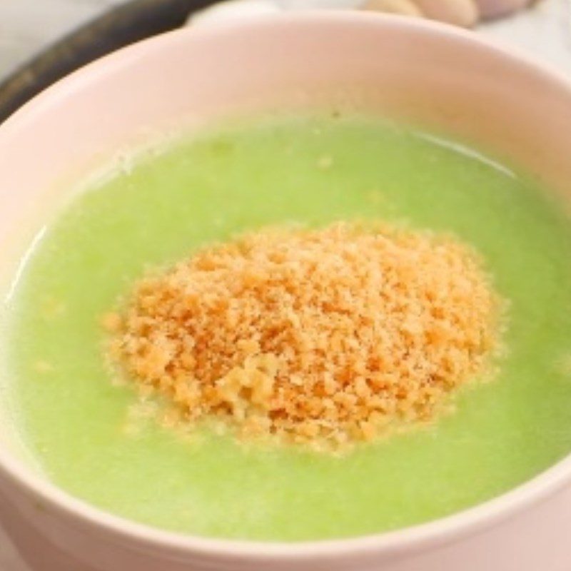 Step 4 Final product Green pea porridge with salmon floss