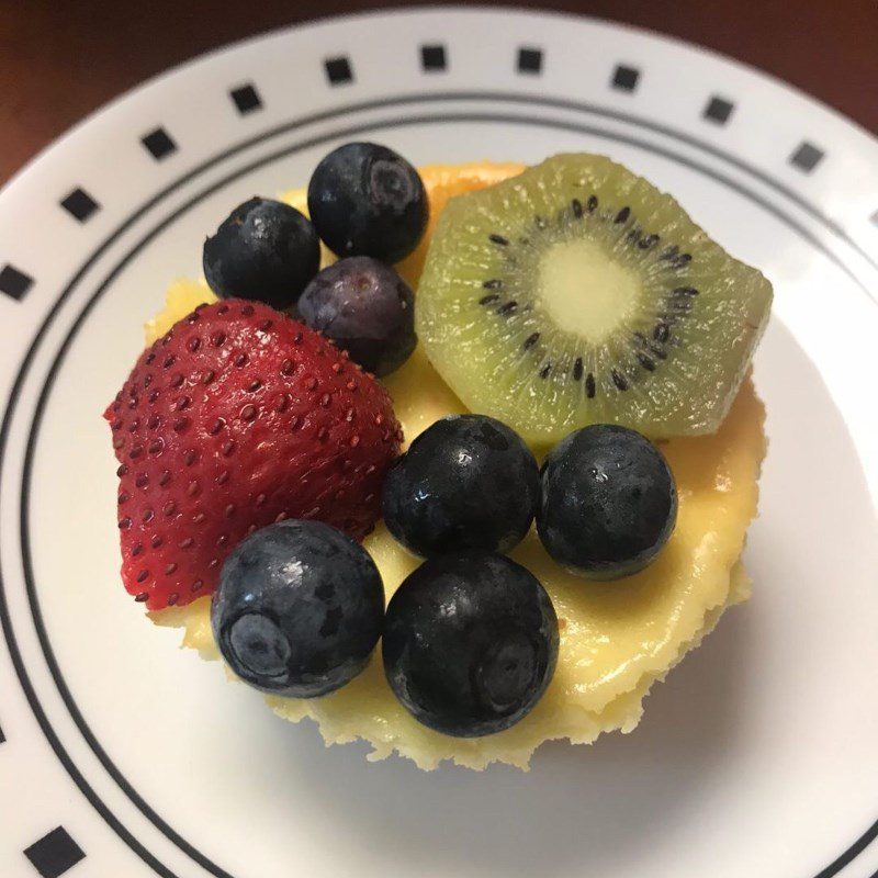 Step 4 Final product of mini fruit yogurt cheesecake